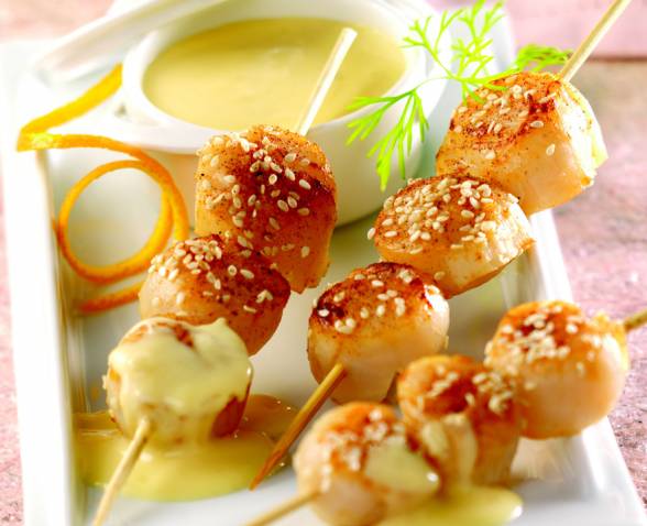 Recette Saint Jacques en brochettes sauce beurre blanc TIPIAK