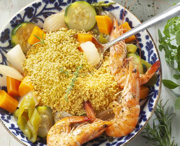 Couscous Parfumé aux Epices Douces, legumes & gambas sautees aux herbes