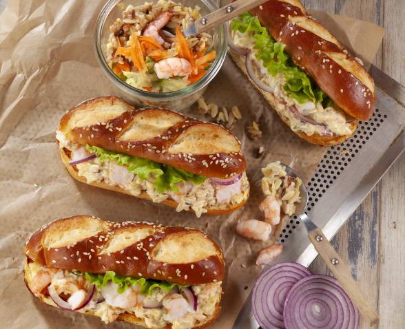 Shrimps roll au coleslaw et Céréales de campagne
